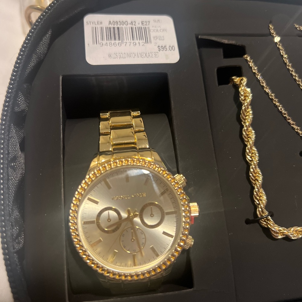 Kendall & Kylie NWT watch & necklace set